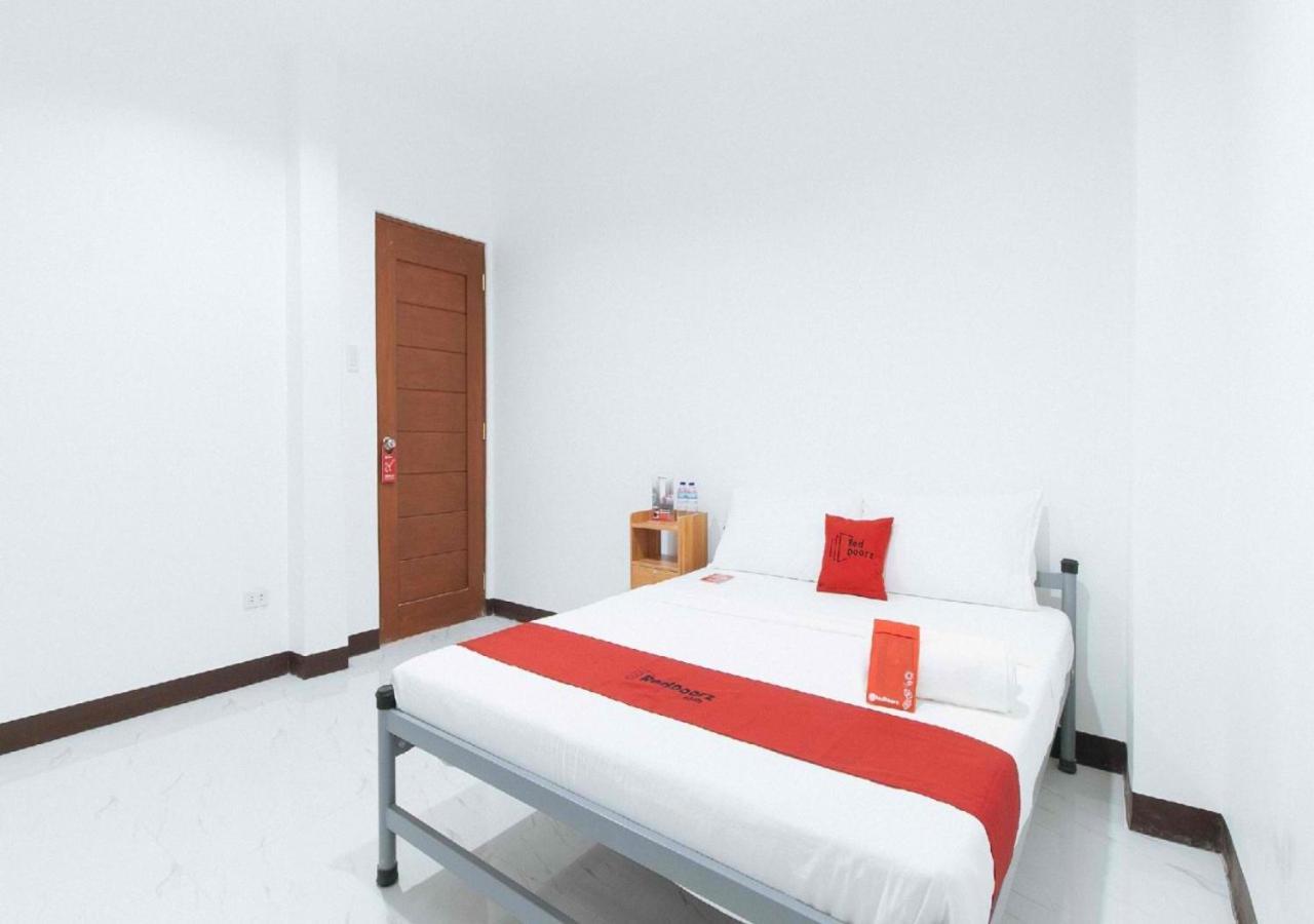 Reddoorz At Seacoast Lapu Lapu Property Mactan Eksteriør bilde